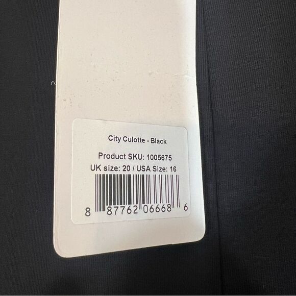 NWT Saint & Sophia City Culotte Black Pull On Pants Classic Career Wear Size 16 - Picture 5 of 11